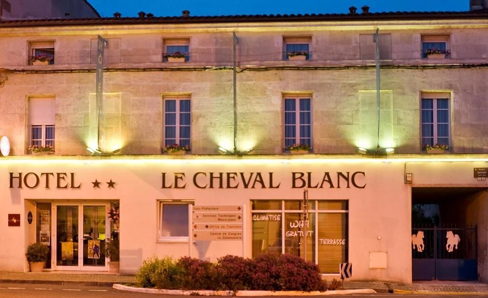 Cit'Hotel Le Cheval Blanc Cognac Centre Eksteriør bilde